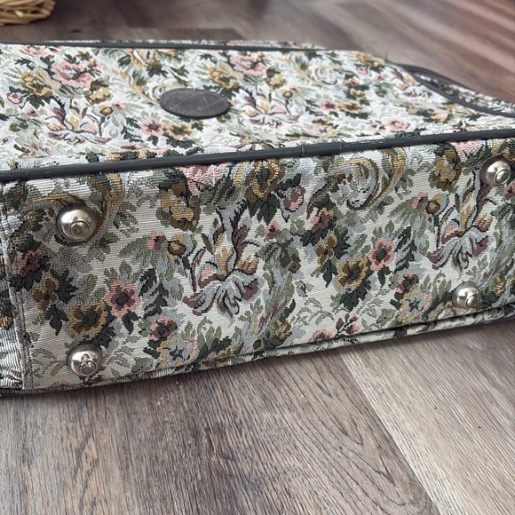 Floral Tapestry Suitcase - Picture 7 of 13
